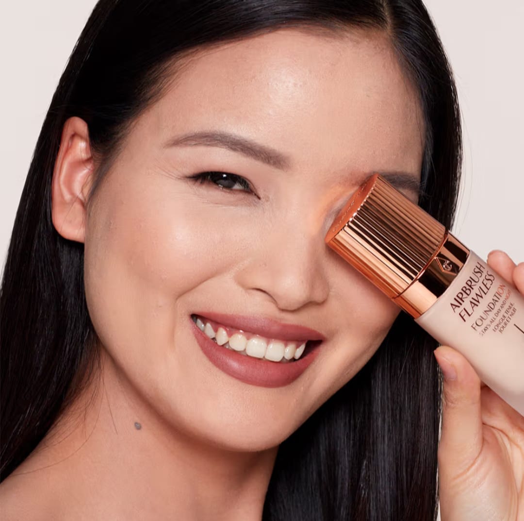 CHARLOTTE TILBURY AIRBRUSH FLAWLESS FOUNDATION - 30 ML