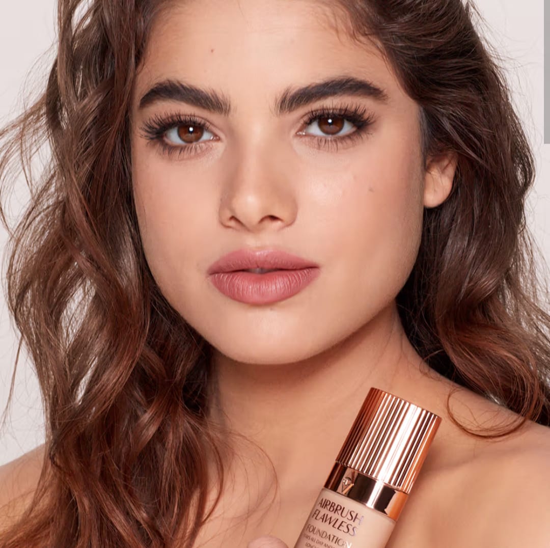 CHARLOTTE TILBURY AIRBRUSH FLAWLESS FOUNDATION - 30 ML