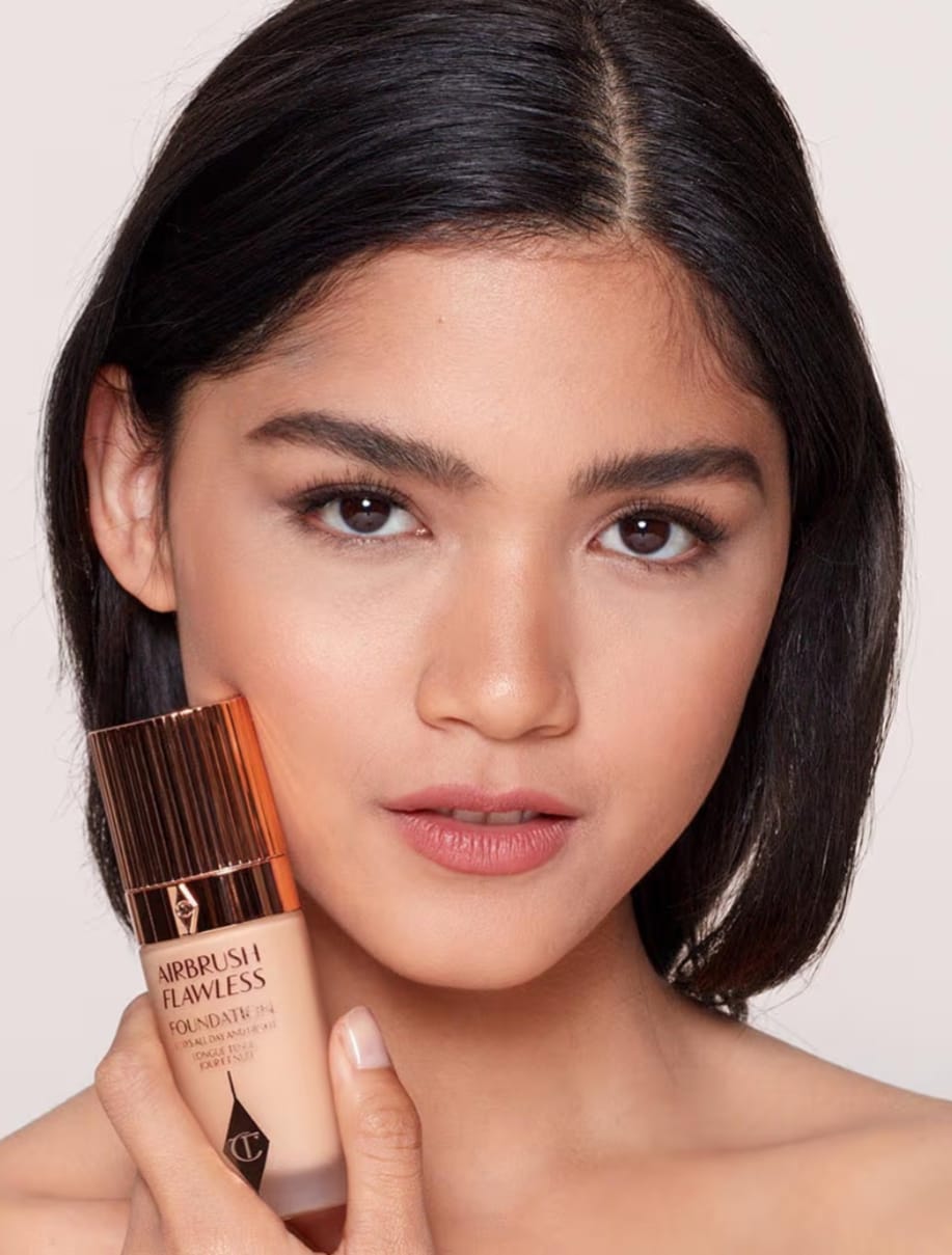 CHARLOTTE TILBURY AIRBRUSH FLAWLESS FOUNDATION - 30 ML